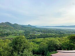 Tawan Ja Resort