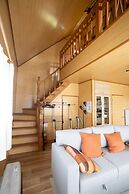 LAKE TOYA PREMIUM CABIN