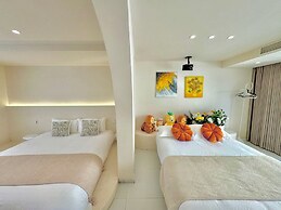 QIMeow Garden Hotel