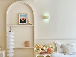 QIMeow Garden Hotel