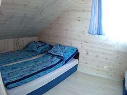 Holiday Home With 2 Bedrooms in Rewal