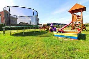 Holiday Home With 2 Bedrooms in Rewal
