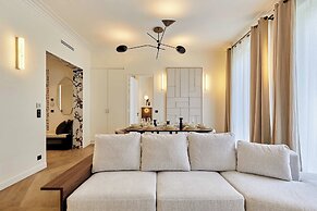Luxurious AC Apartment Beaubourg Le Marais