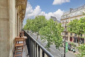 Luxurious AC Apartment Beaubourg Le Marais