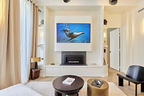 Luxurious AC Apartment Beaubourg Le Marais