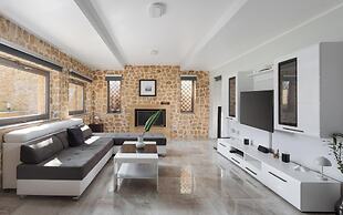 Aeolia Villa Athenian Riviera