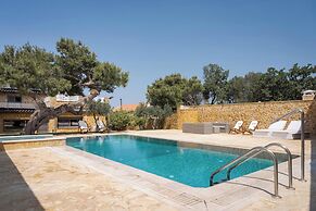 Aeolia Villa Athenian Riviera