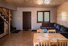 Two-storey Holiday Cottages, Plesna