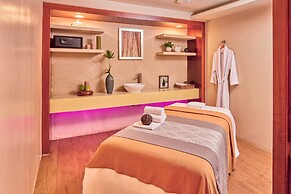 MCollection - Poolside Escape Near Boracay’s Iconic Keyhole