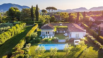 The Secret Escape Villa