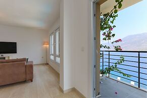 Stella Sea View & Access to Sea