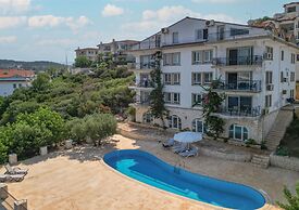 Stella Sea View & Access to Sea