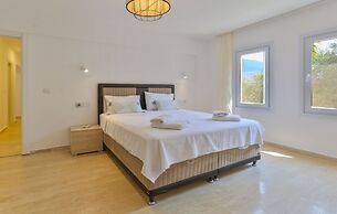 Stella Sea View & Access to Sea