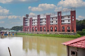 MAHFIL-E-MOTIJHEEL