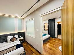 Excel Hotels & Resorts Mall Road Nainital