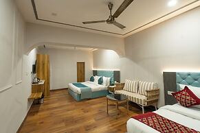 Excel Hotels & Resorts Mall Road Nainital
