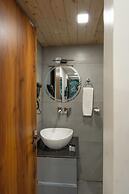 Excel Hotels & Resorts Mall Road Nainital