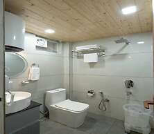 Excel Hotels & Resorts Mall Road Nainital