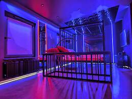 Love Apartment close to national stadium