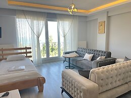 Mavikoy Apart
