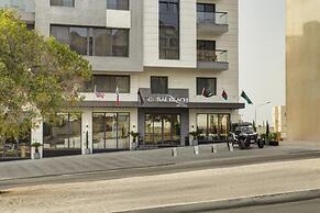 Coral Beach Hotel & Spa