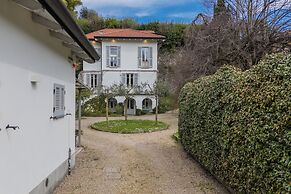 Villa Olga With Private Pool by Rent all Como