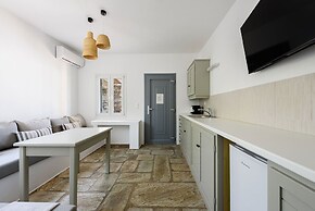 Phaedrus Living: Paros Cycladic Residences 1