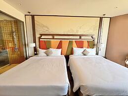 Apec Mandala Cham Bay Condotel Mui Ne