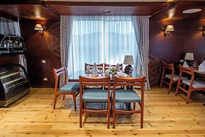Azhar Dahabiya Luxury Suites