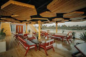 Azhar Dahabiya Luxury Suites