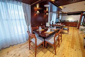 Azhar Dahabiya Luxury Suites