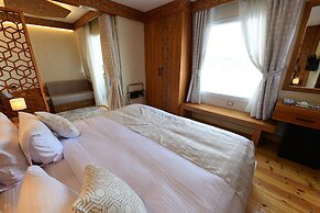 Azhar Dahabiya Luxury Suites