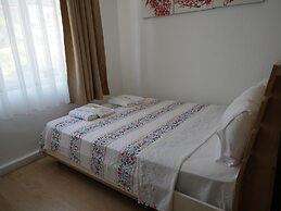 Ada Marin Karahanlı Otel