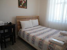 Ada Marin Karahanlı Otel