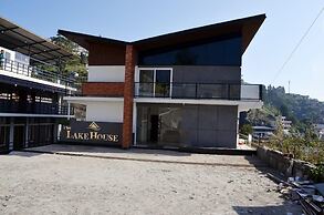 The Lake House