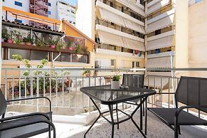Spacious Luxury Apartment | Near Piraeus Port