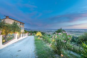 The Sea Air Villa in Massarosa