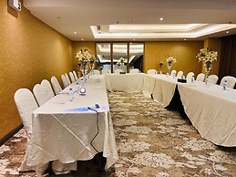 Lian Park Hotel
