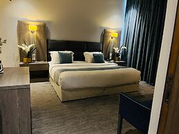 Lian Park Hotel