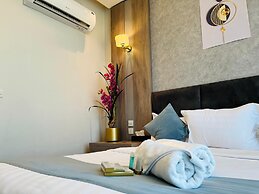Lian Park Hotel