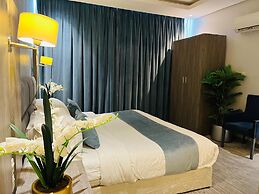 Lian Park Hotel