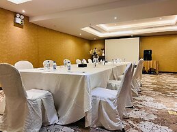 Lian Park Hotel
