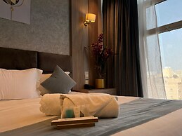 Lian Park Hotel