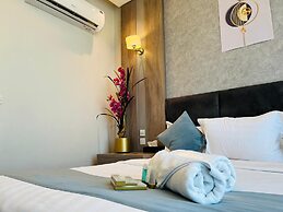Lian Park Hotel