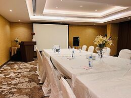Lian Park Hotel