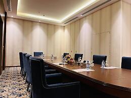 Lian Park Hotel