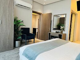 Lian Park Hotel
