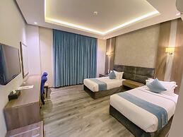 Lian Park Hotel