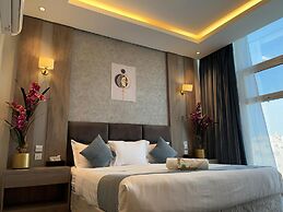 Lian Park Hotel