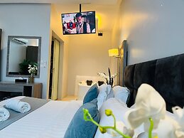 Lian Park Hotel